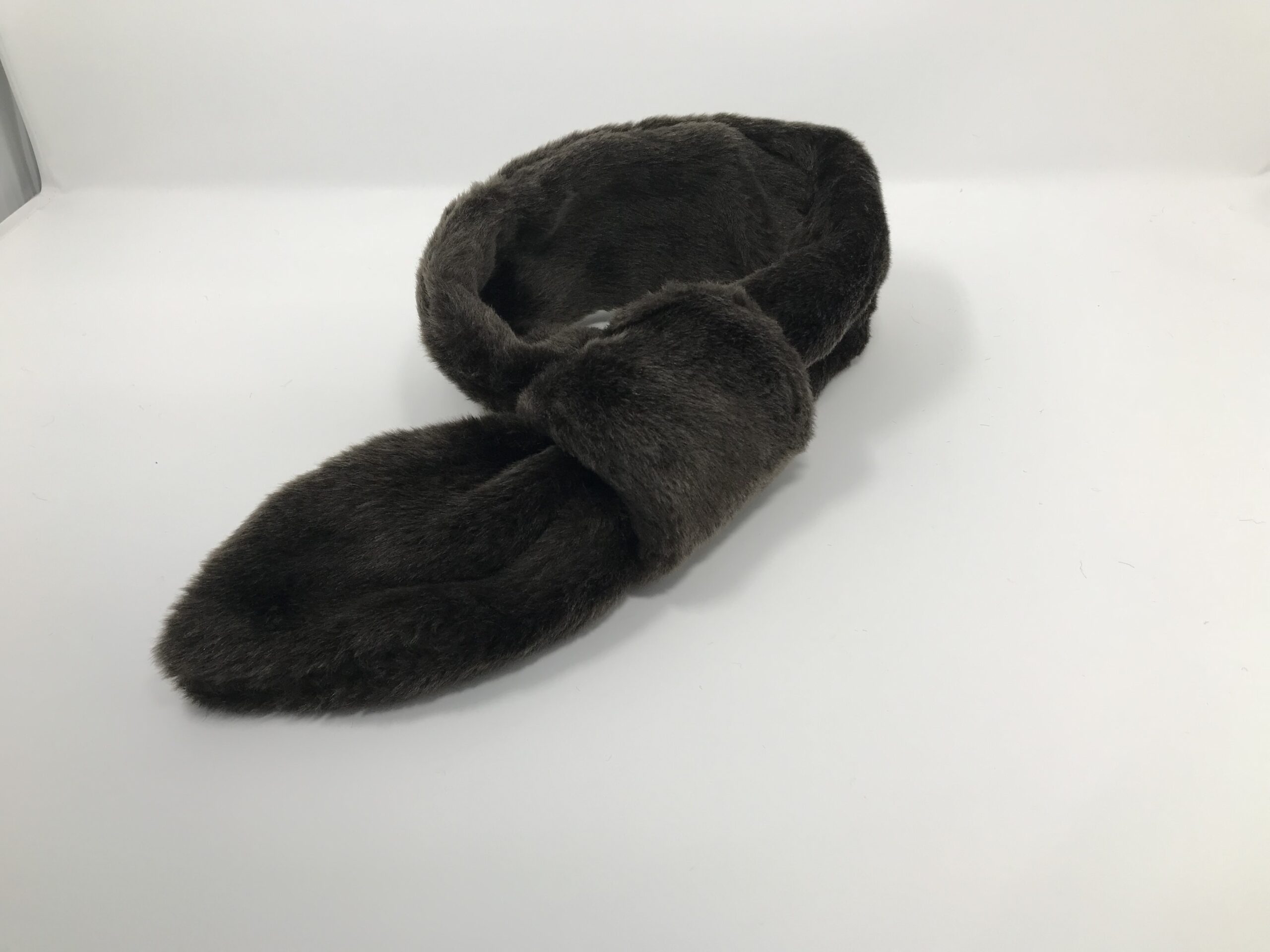 Plush Brown Faux Fur Hat and Scarf Set - Image 4