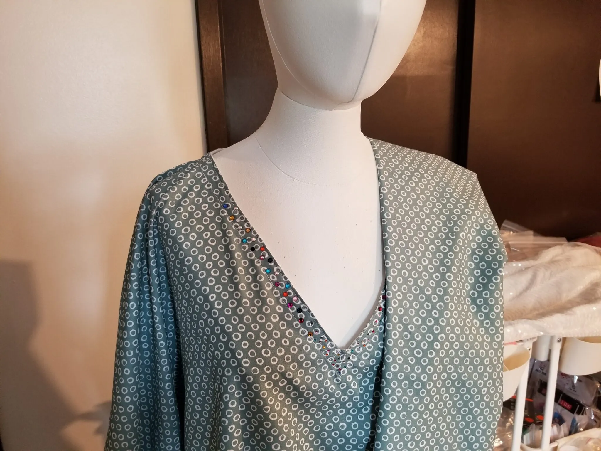 Circle Print V-Neck Mu Mu Kaftan Dress & Scarf