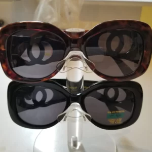 Side Embellished Oversized Sunglasses (2 Colors)