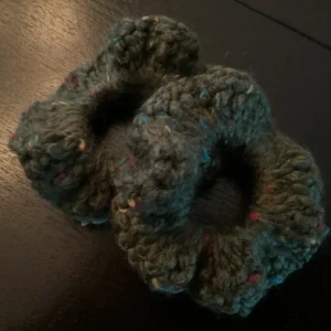 Hand Crochet Hair Scrunchies (2 Colors)