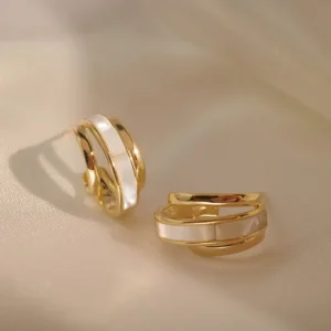 Elegant White & Gold Fashion Earrings